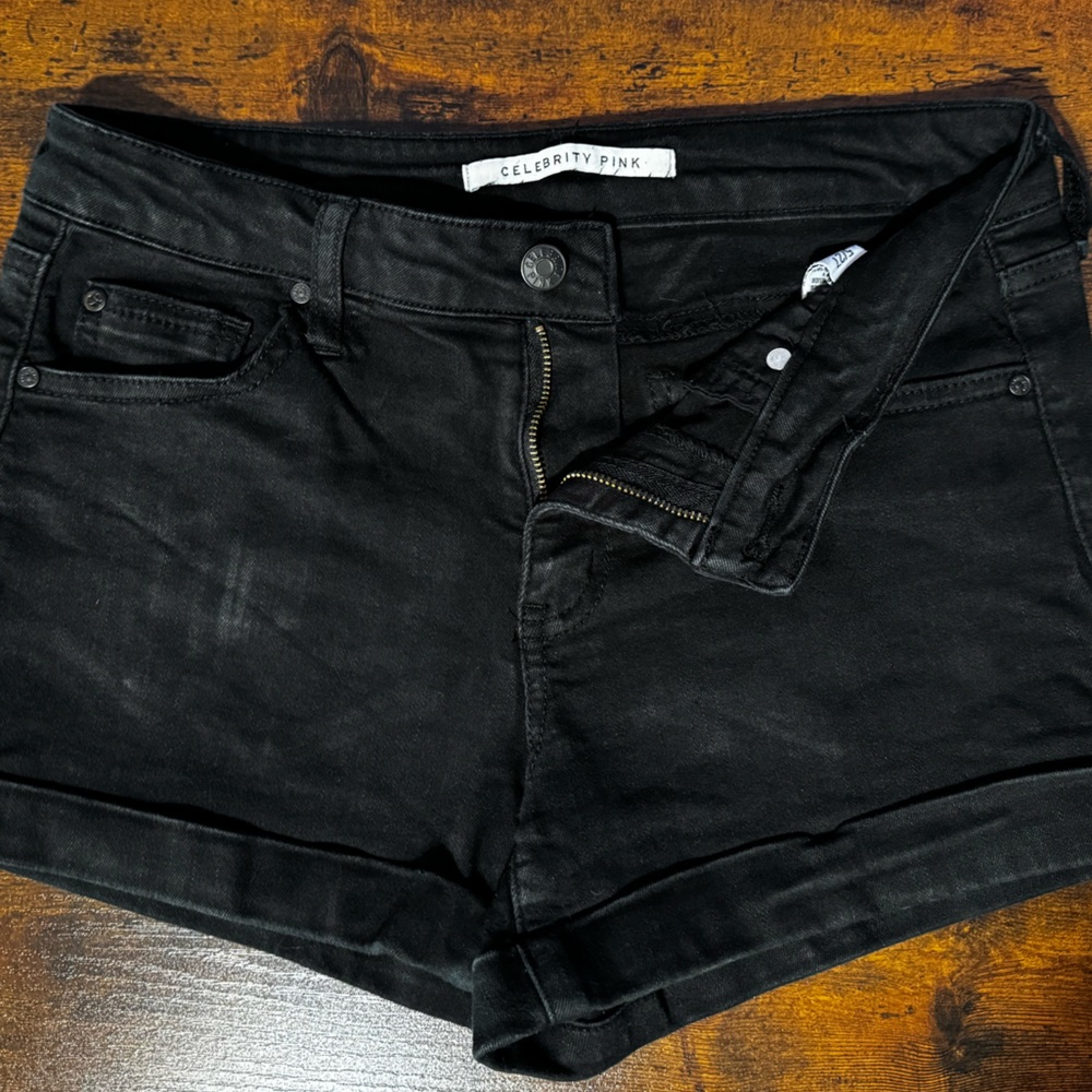 Celebrity Pink black Denim cuffed shorts sz 5/27